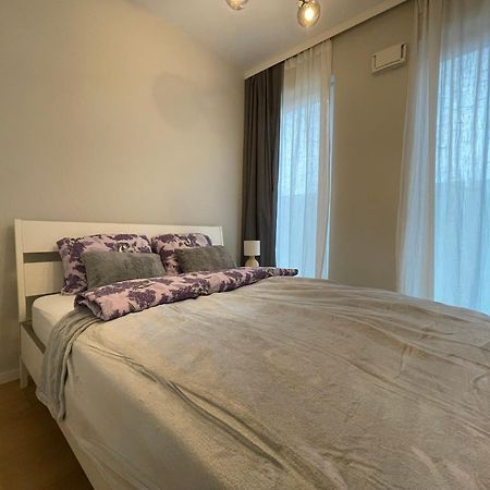 Essence Lux Apartment, Free Parking, Self Check-In 24H 波兹南 外观 照片