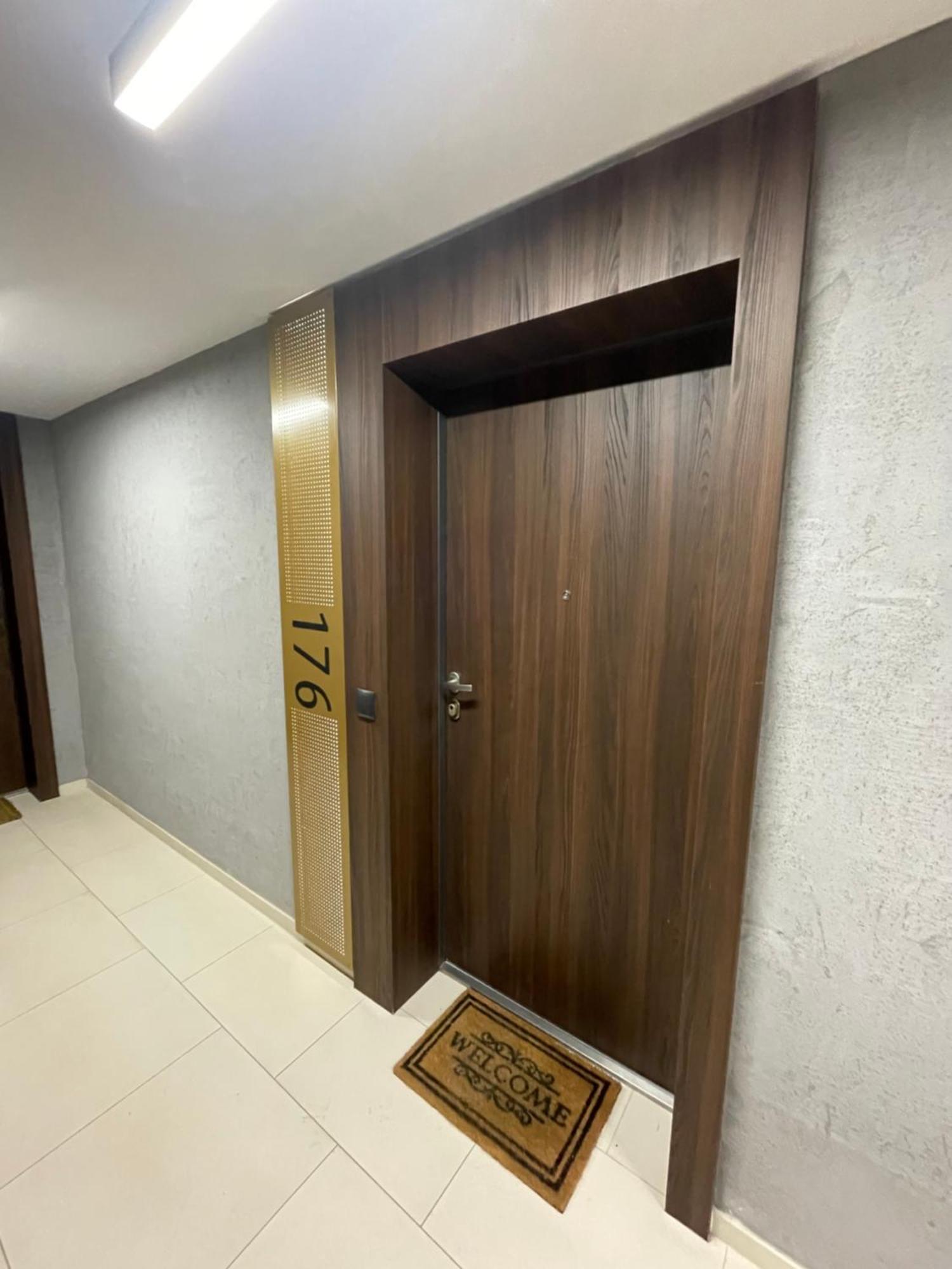 Essence Lux Apartment, Free Parking, Self Check-In 24H 波兹南 外观 照片