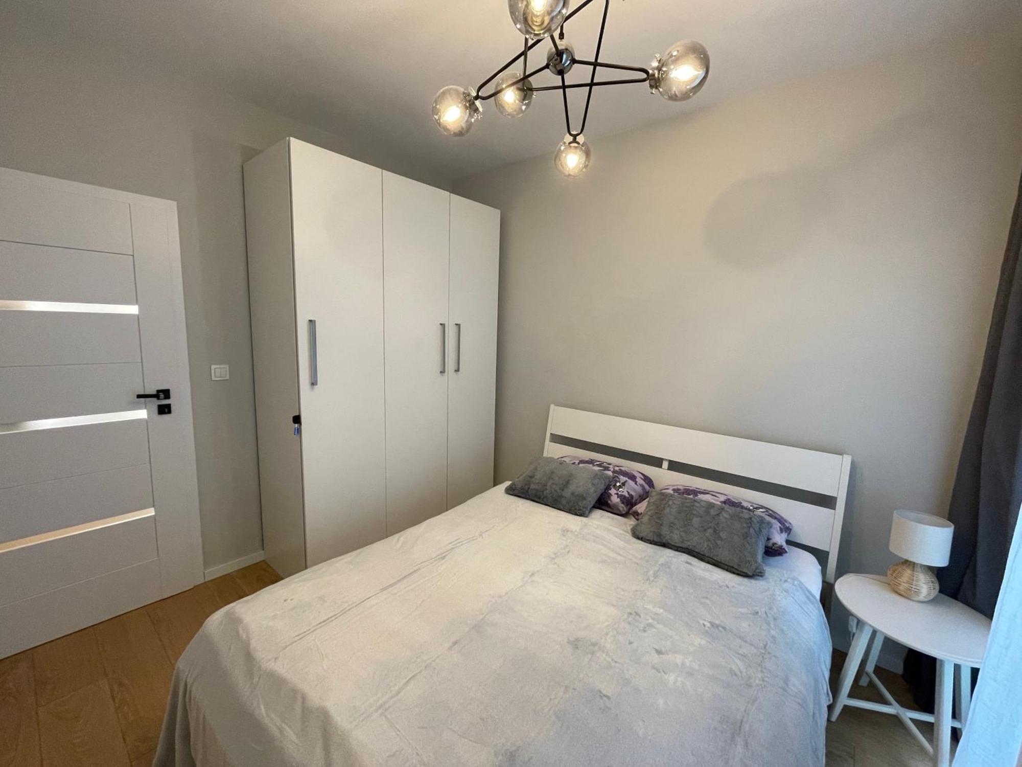 Essence Lux Apartment, Free Parking, Self Check-In 24H 波兹南 外观 照片