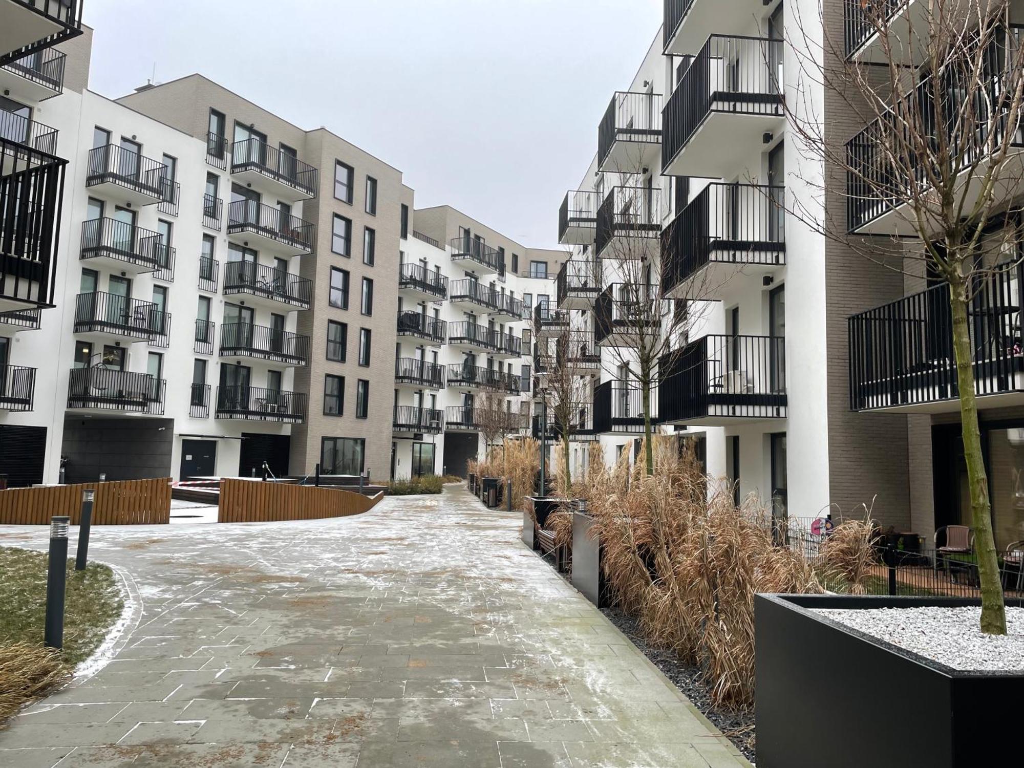 Essence Lux Apartment, Free Parking, Self Check-In 24H 波兹南 外观 照片